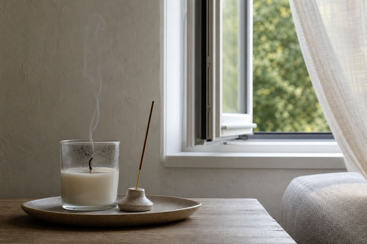 Bougies et encens : limiter particules et suies