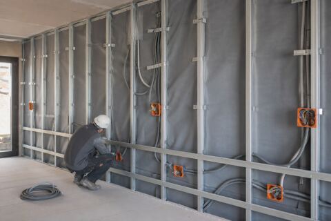 Refaire l’électricité avant les doublages : créer un vide technique réutilisable