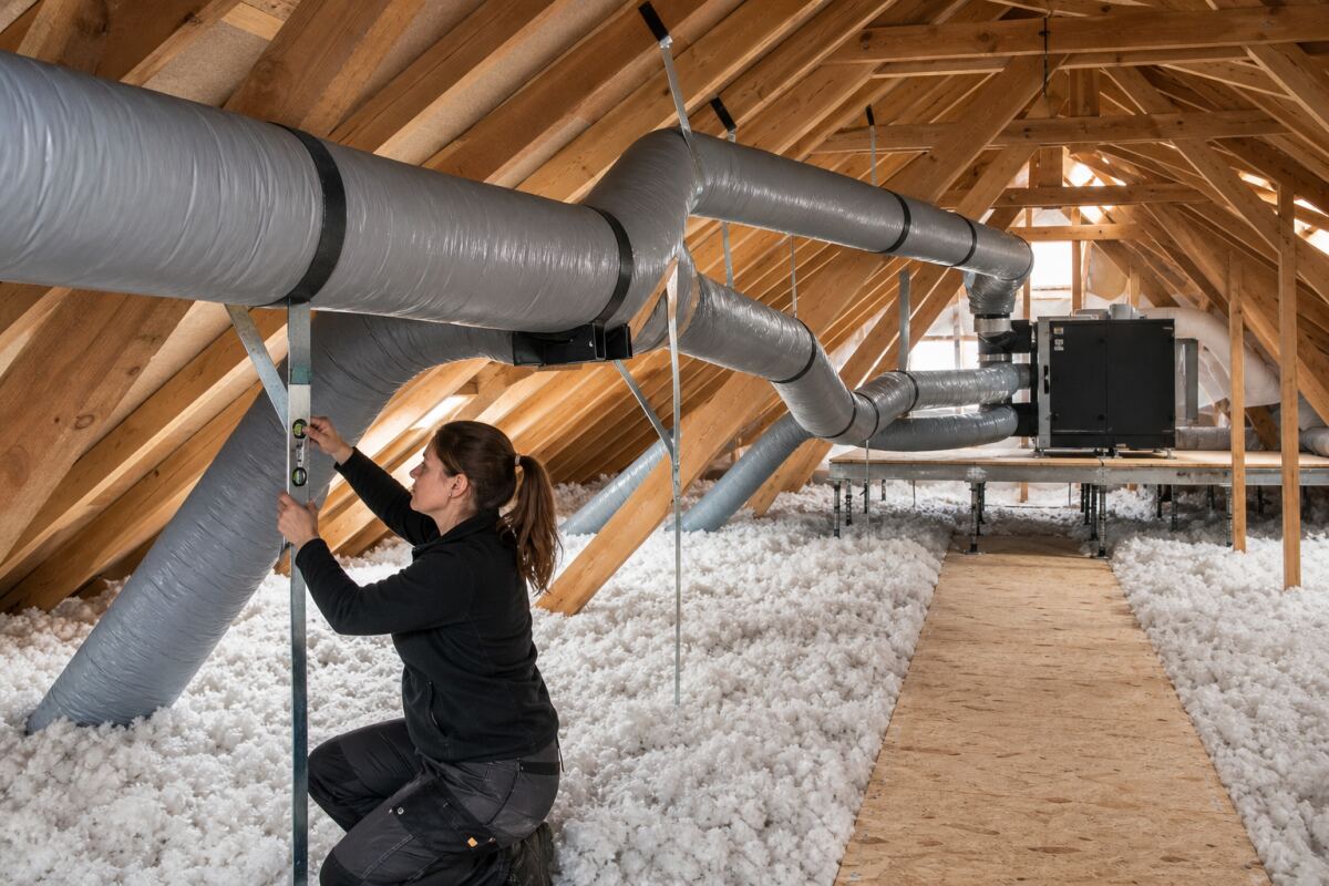 Gaines VMC en combles froids : éviter les condensats