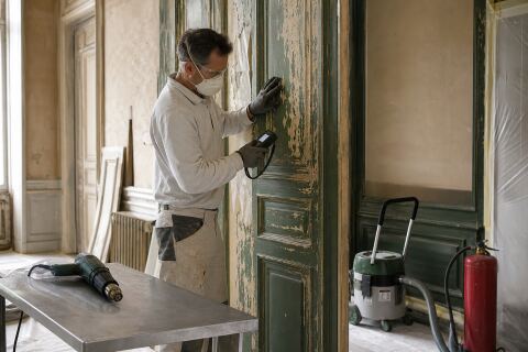 Peinture décapée au pistolet thermique : fumées, plomb et risque incendie
